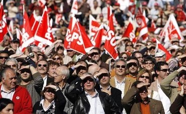 Испанские социалисты добиваются отмены налоговых льгот для религиозных организаций